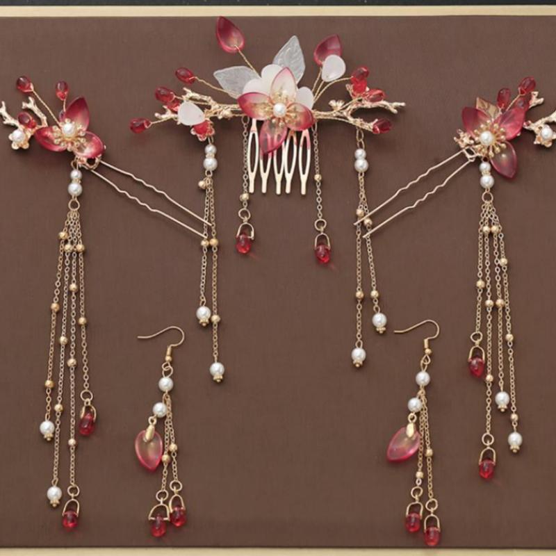 Hanfu hairpin with tassel in silver traditional design