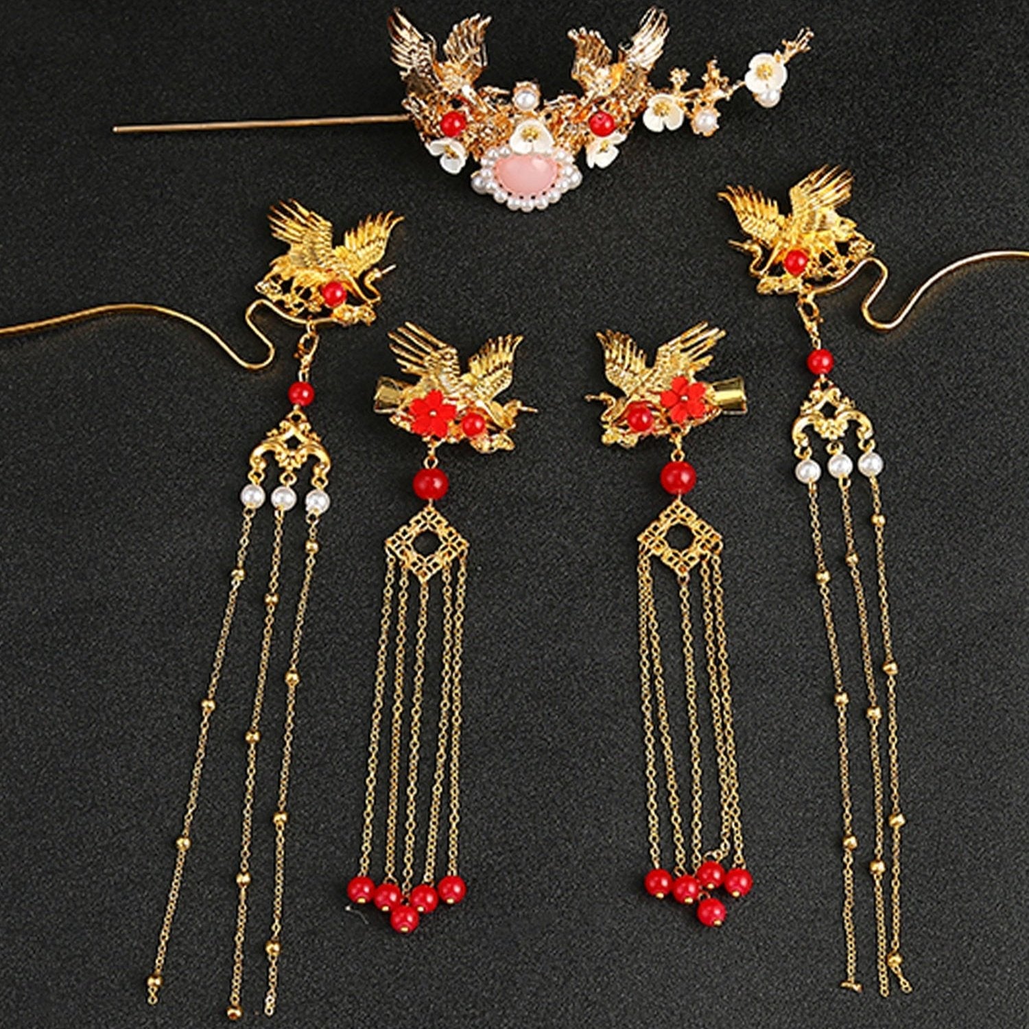 Traditional Hanfu Chinese hairpin with antique design