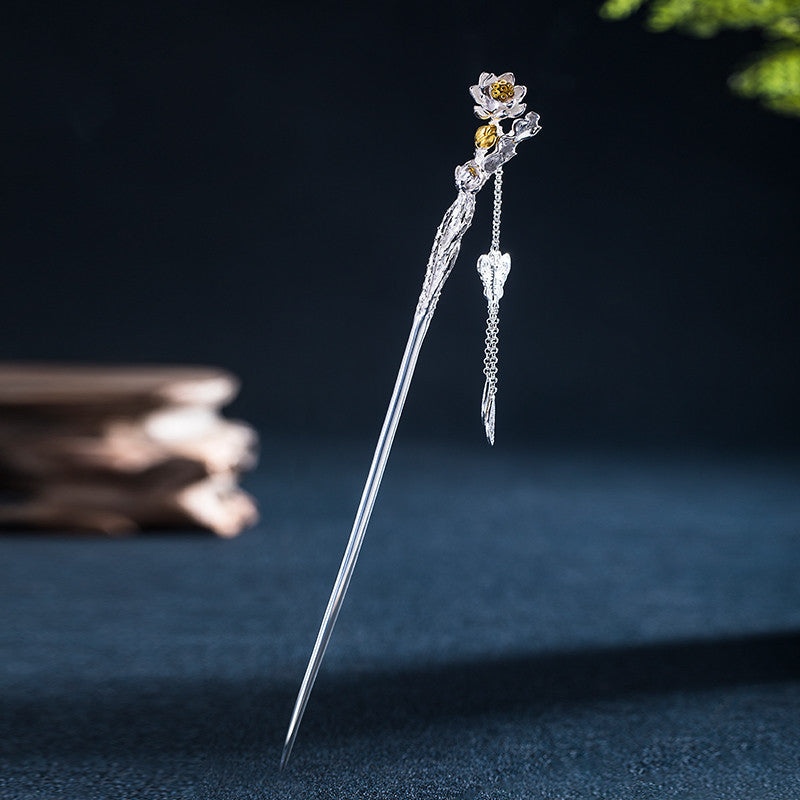 Chinese flower hairpin in silver with monthly floral symbols
