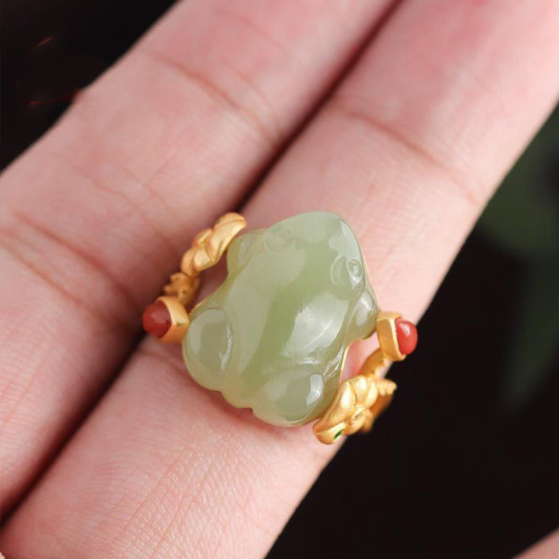 Frog Natural Blue And White Jade Women's Ring