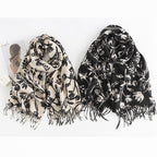 Cream polyester scarf with camellia for winter use