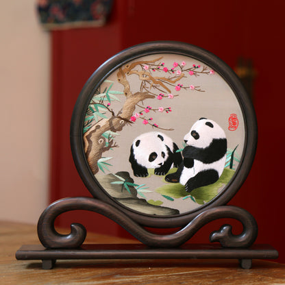 Chinese Shu Embroidery Hand-embroidered Panda Ornaments Folk Custom Souvenirs