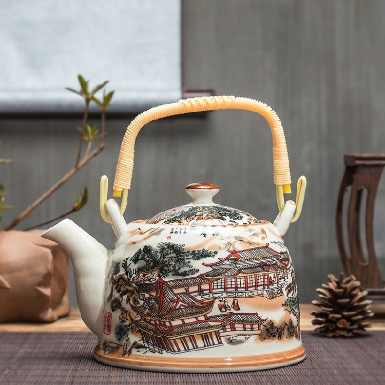 Ceramic teapot for restaurant hotel