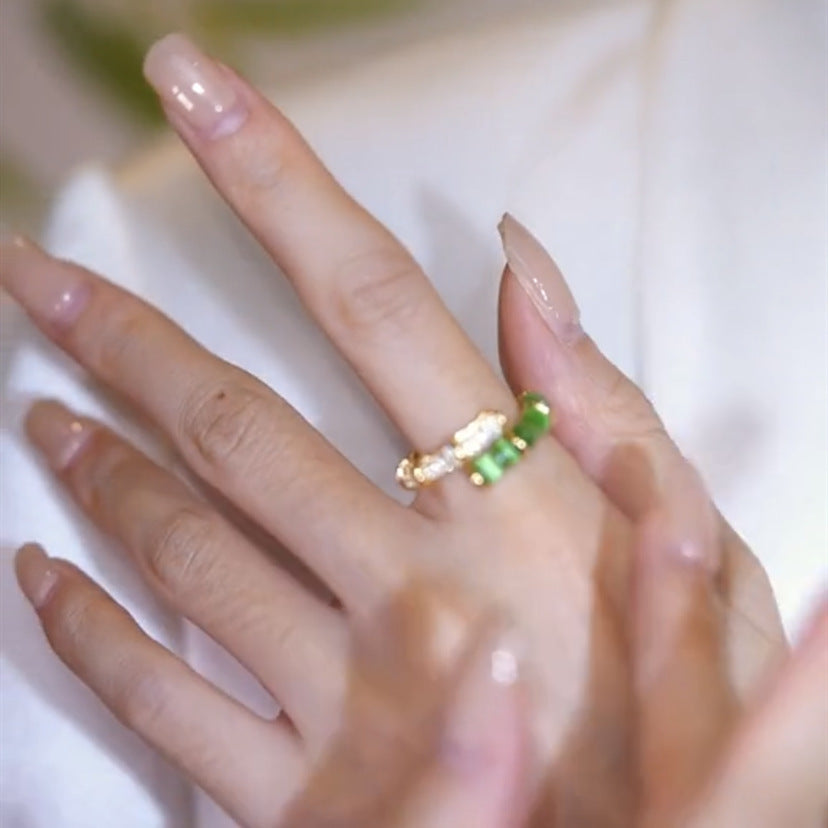 Chinese Style Green Bamboo Ring Is Light And Luxurious
