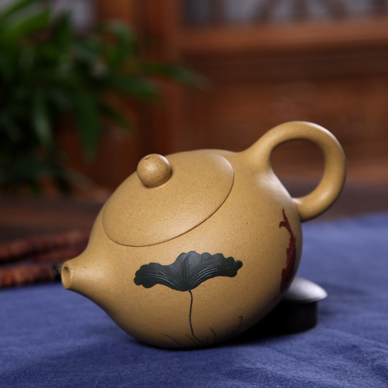 Hand-painted clay hole teapot