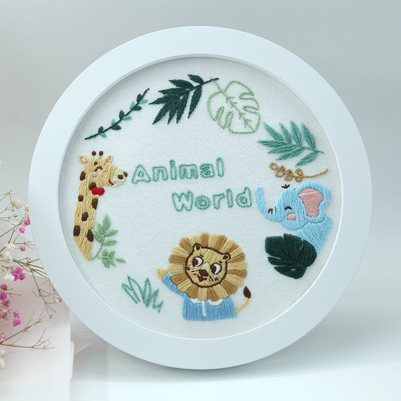Animal embroidery wall art kit with bamboo stretch option