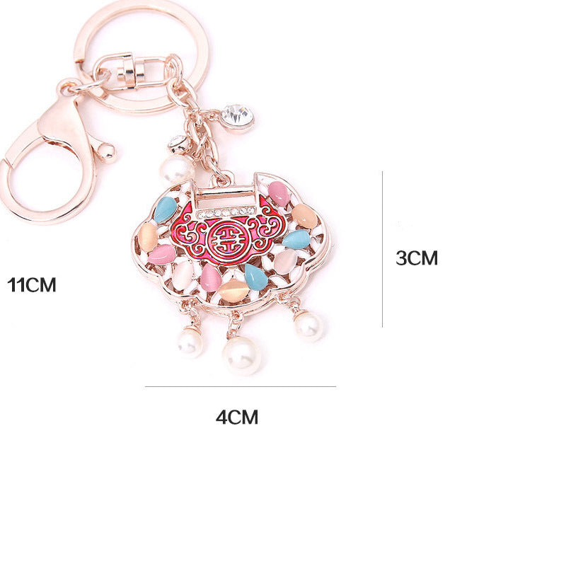 Creative Chinese Feng Shui Diamond Crystal Long Life Lock Cute Female Keychain Car Bag Pendant Key Ring Factory Wholesale