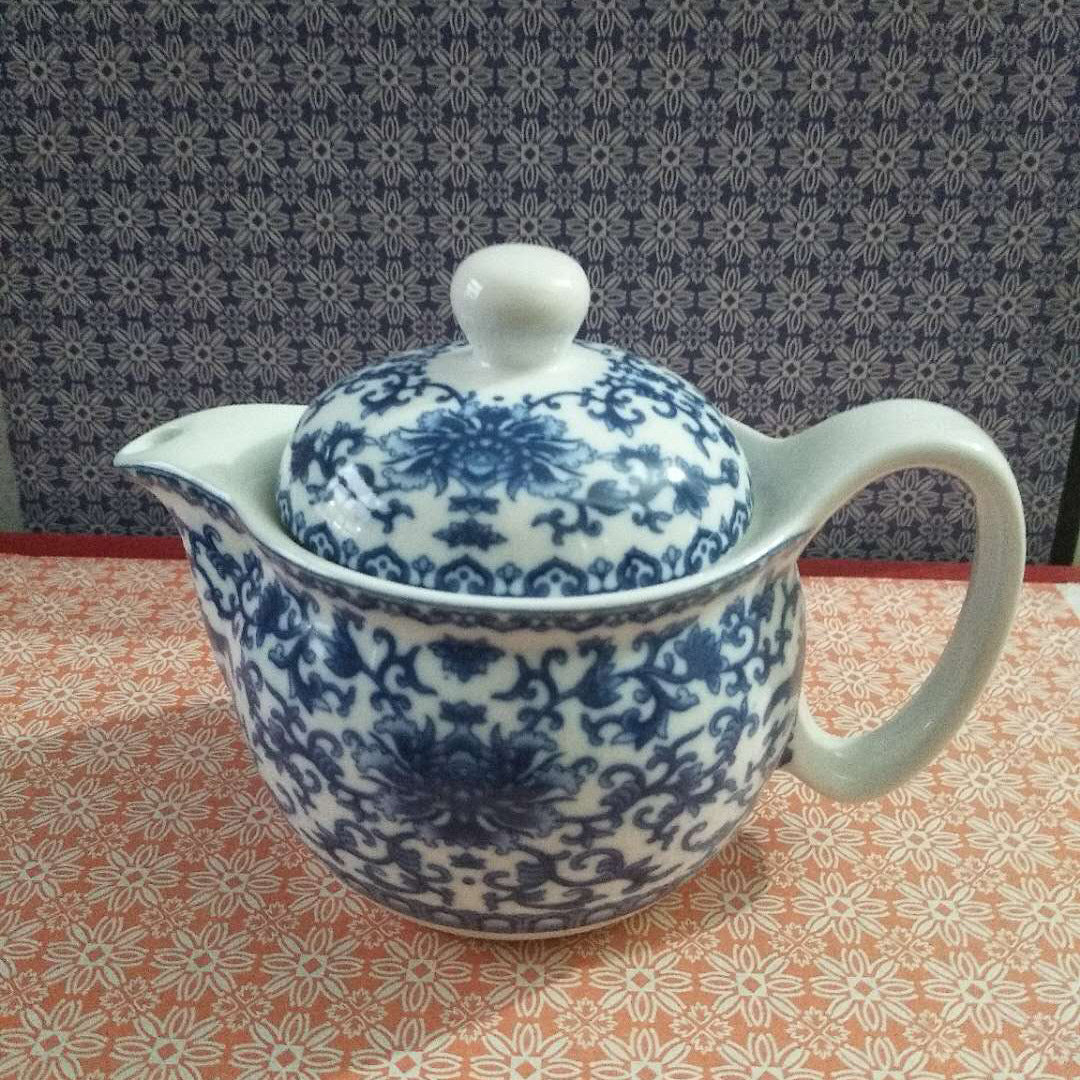 Jingdezhen Large Blue And White Teapot, Ceramic Kung Fu Tea Set