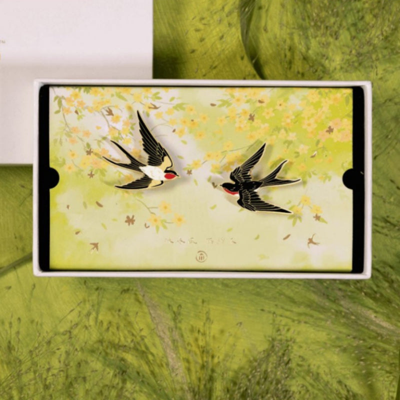 Swallow Couple Brooch Exquisite and High-End Pin