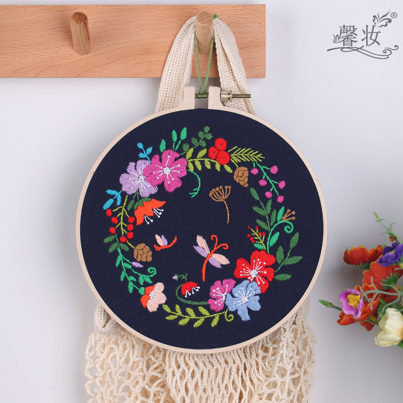 Chinese homemade plant and flower embroidery handmade embroidery DIY novice kit material package