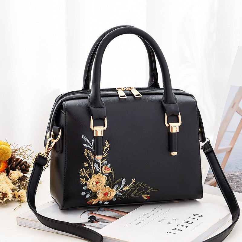 Pillow Bag Female Autumn New Fashion Embroidered Handbag Korean Style Simple One-Shoulder Messenger Bag