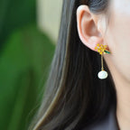 Antique Hanfu retro earrings with geometric gold shape