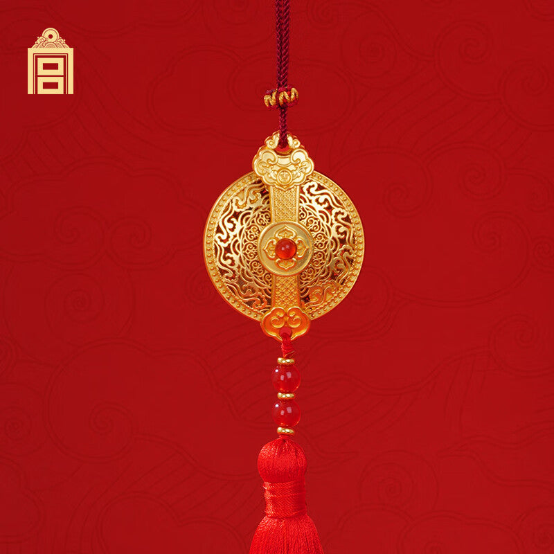 The Palace Museum's creative auspicious and auspicious fragrance pendant BYD car aromatherapy pendant