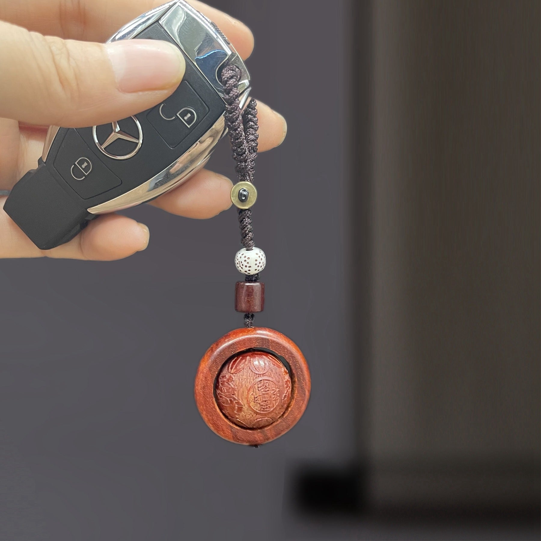 Couple Lucky Rosewood Ring Luminous Keychain