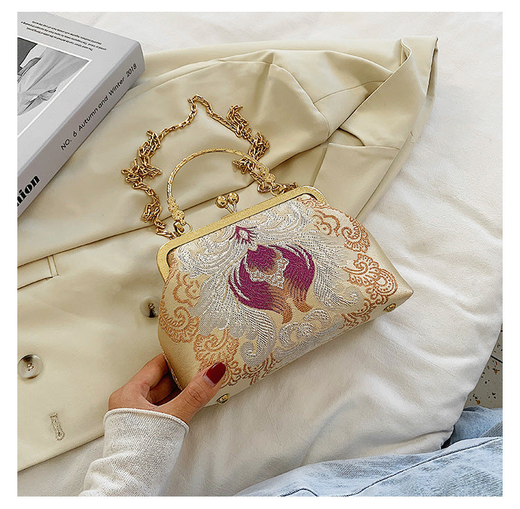 Original design youth women's bag, retro Chinese style handmade embroidery shoulder bag