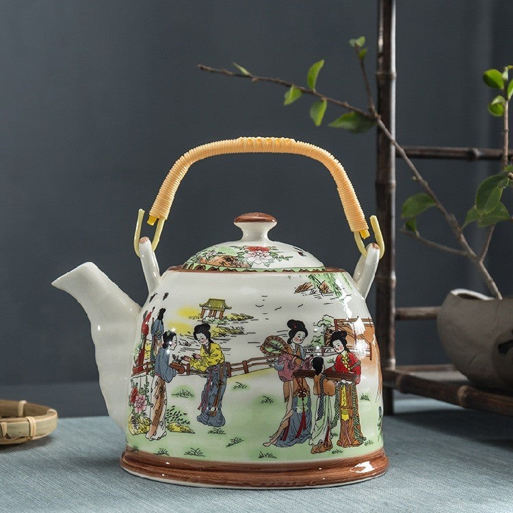 Ceramic teapot for restaurant hotel