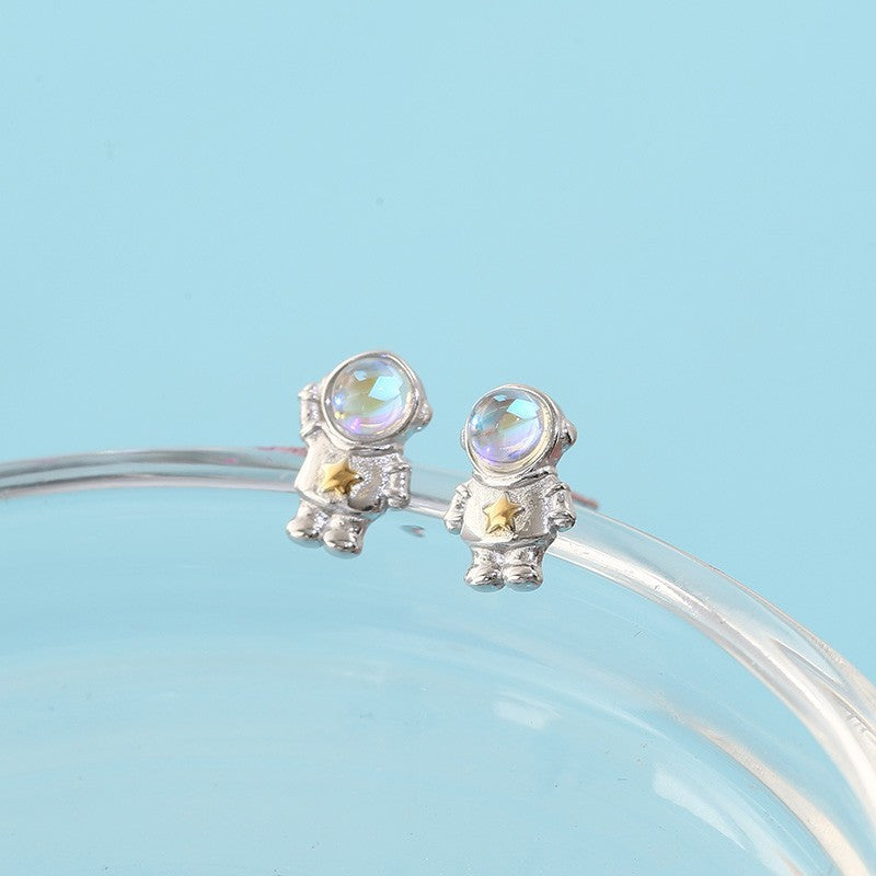 Chinese Star Astronaut 925 Sterling Silver Stud Earrings Special Design Sense Of Small Female Ins Trend