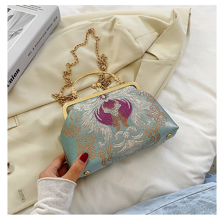 Original design youth women's bag, retro Chinese style handmade embroidery shoulder bag