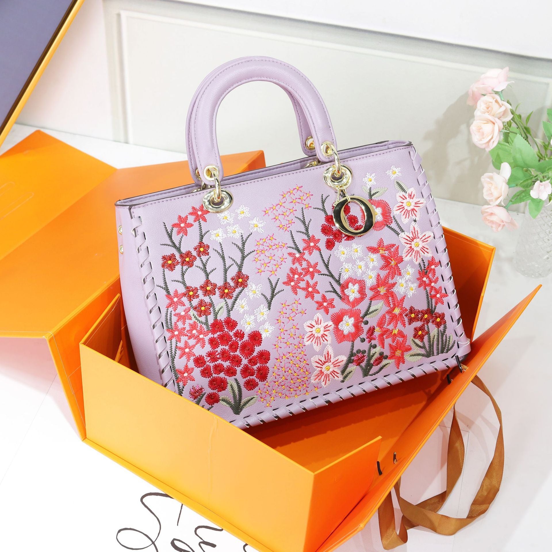 Hand-held Messenger Embroidery Ladies Bag