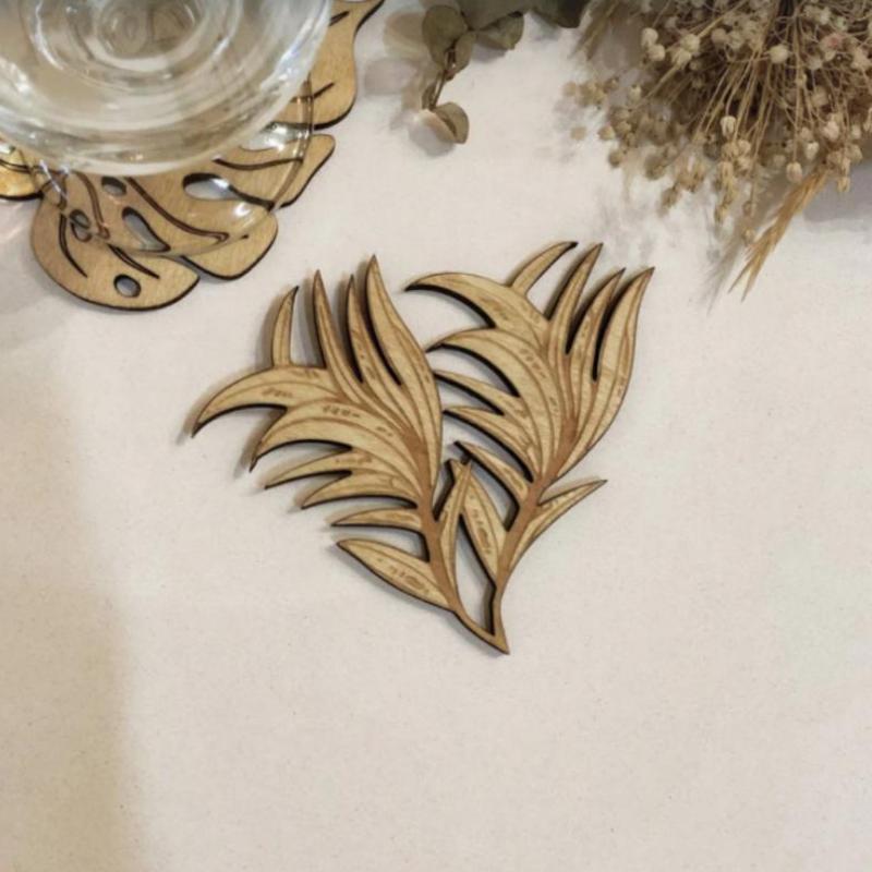 Hollow Leaves Wooden Coaster Kitchen Anti-scald Non-slip Placemat Dining Table