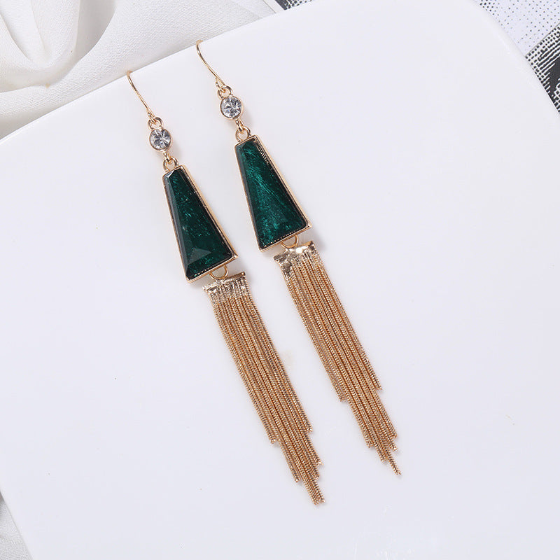 Vintage earrings with geometric tassel earrings