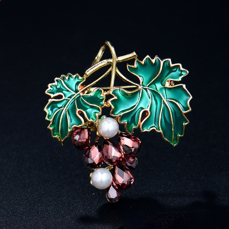 Lotus flower brooch temperament retro pin brooch