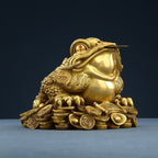 Store Fortune Decoration Golden Toad with Money in its Mouth Decoration