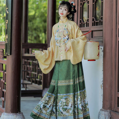 Ming Dynasty women's Hanfu new style full set of horse-faced skirt stand-up collar and mid-sleeved jacket