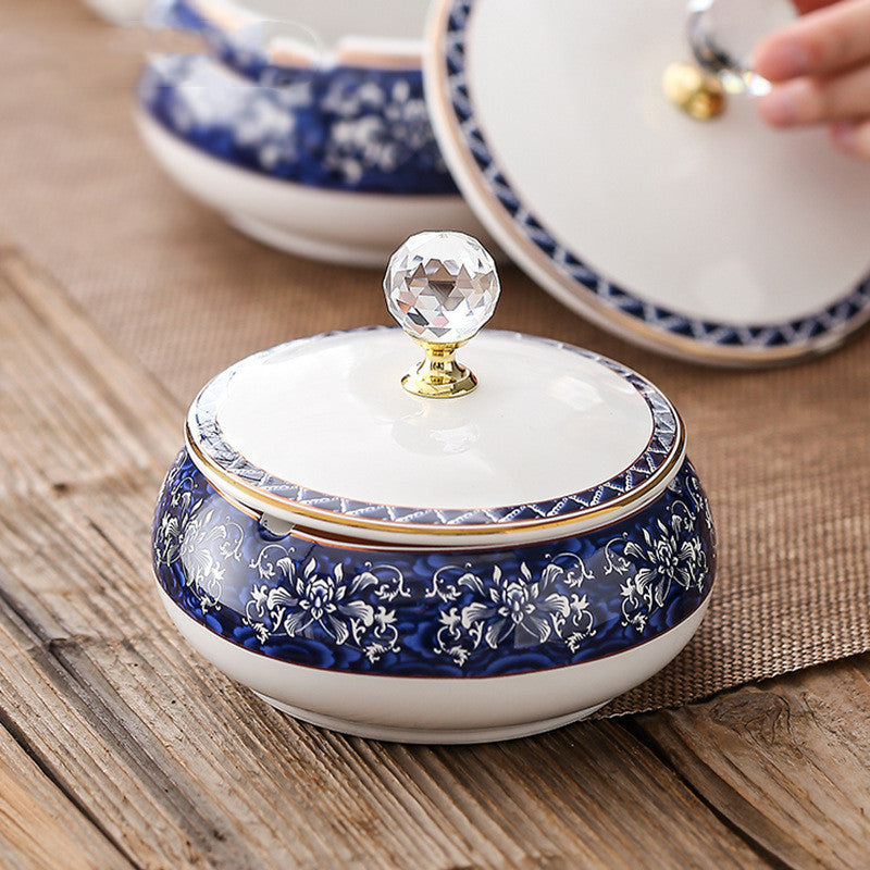 Office Home Living Room Coffee Table Blue And White Porcelain Vintage Ceramic Ashtray With Lid